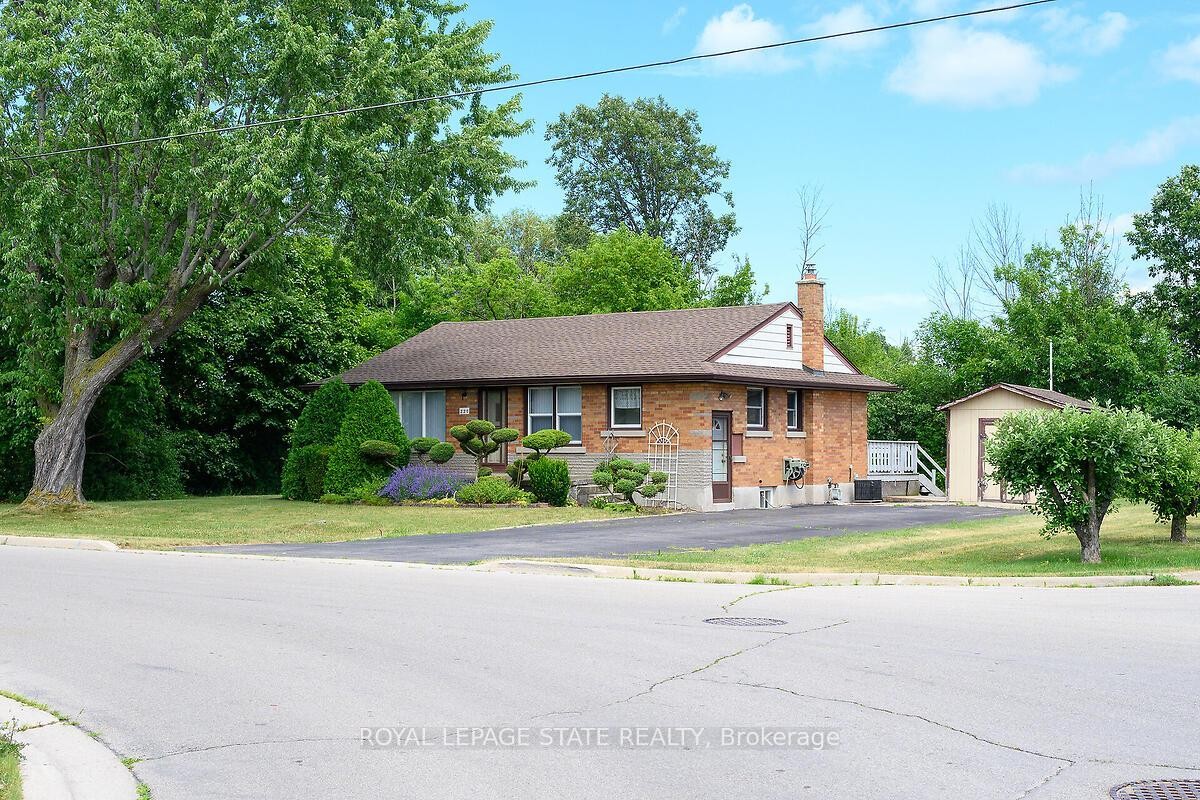 220 Winona Road, Hamilton, ON - Outdoor