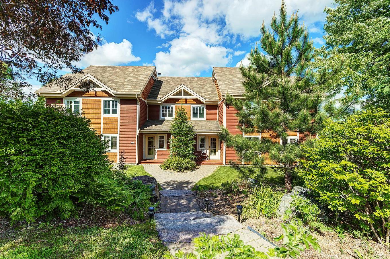 Façade - 1824 Ch. Du Golf, Mont-Tremblant, QC - Outdoor With Facade
