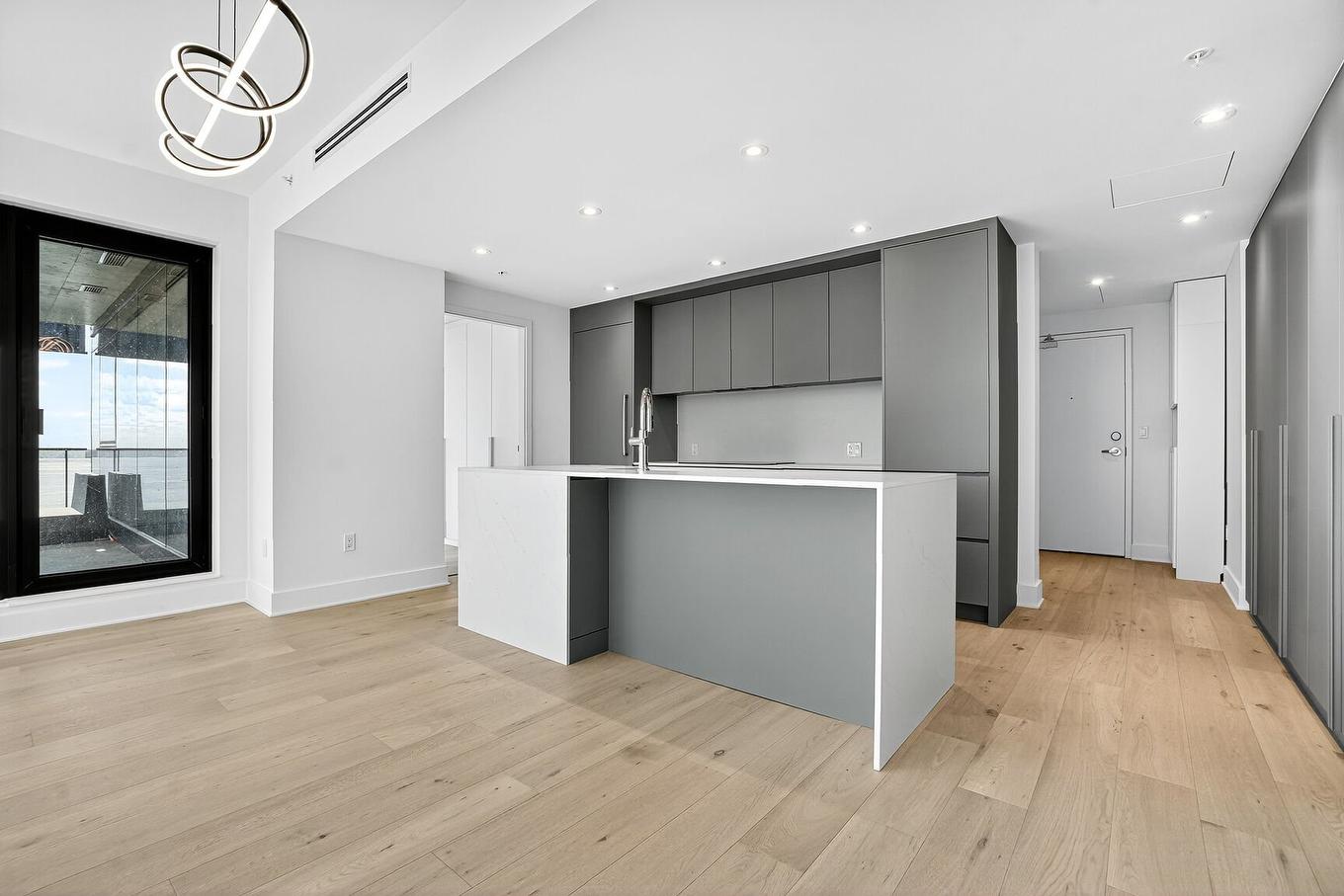 Salle à manger - 1303-1000 Rue André-Prévost, Montréal (Verdun/Île-Des-Soeurs), QC - Indoor Photo Showing Kitchen