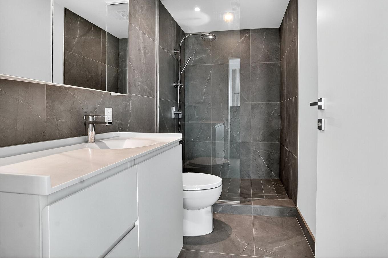 Salle de bains attenante à la CCP - 1303-1000 Rue André-Prévost, Montréal (Verdun/Île-Des-Soeurs), QC - Indoor Photo Showing Bathroom