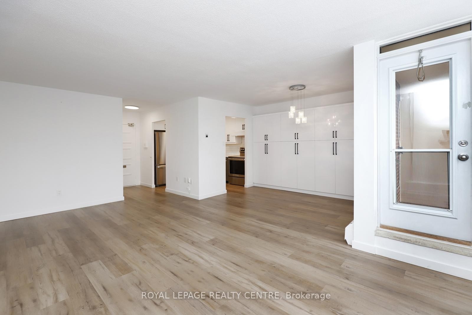 605-551 The West Mall N/A, Toronto, ON - Indoor