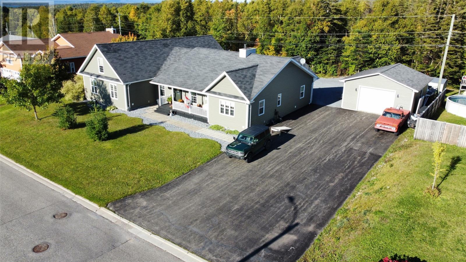 27 Wagg Place, Pasadena, NL - Outdoor