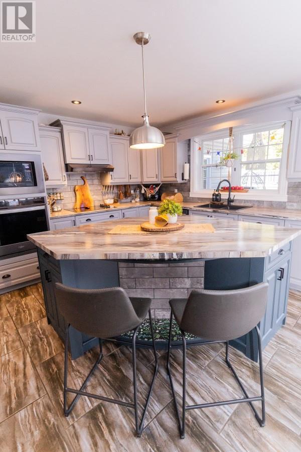 27 Wagg Place, Pasadena, NL - Indoor Photo Showing Kitchen