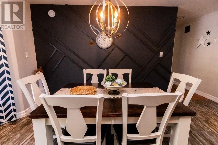 27 Wagg Place, Pasadena, NL - Indoor Photo Showing Dining Room