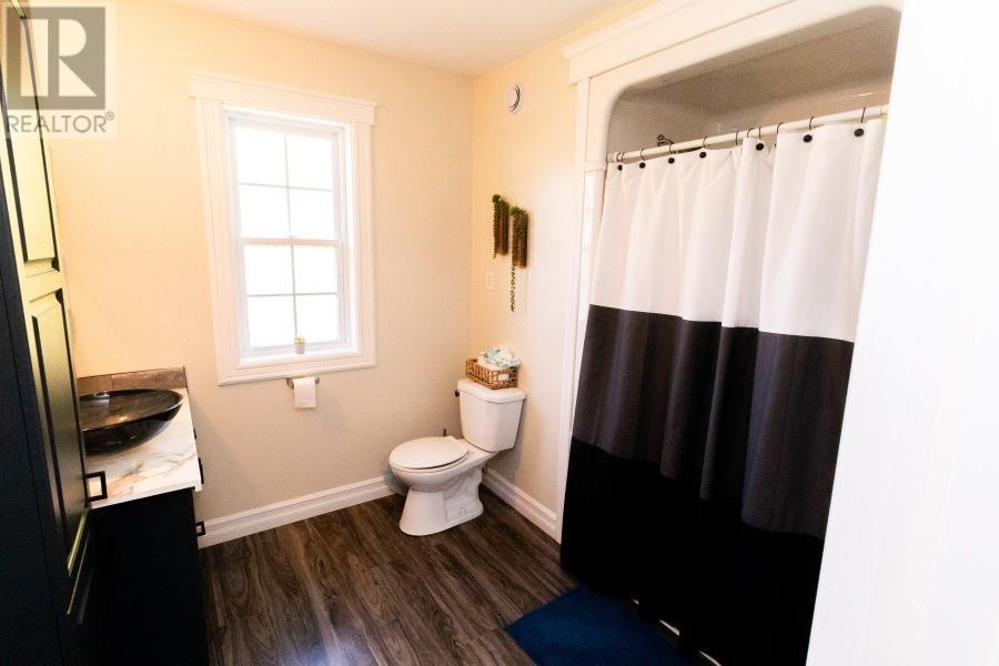 27 Wagg Place, Pasadena, NL - Indoor Photo Showing Bathroom