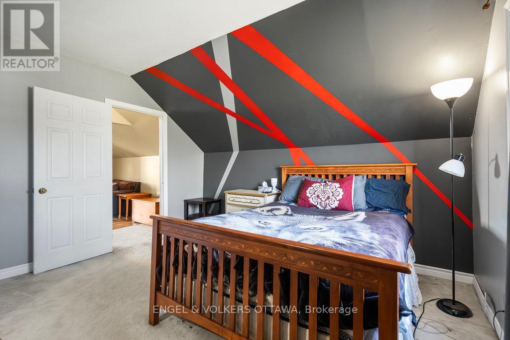 12420 Ormond Road, North Dundas, ON