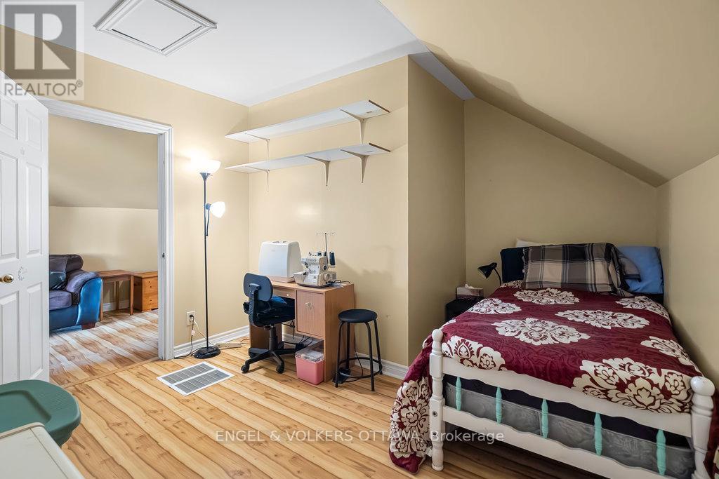 12420 Ormond Road, North Dundas, ON