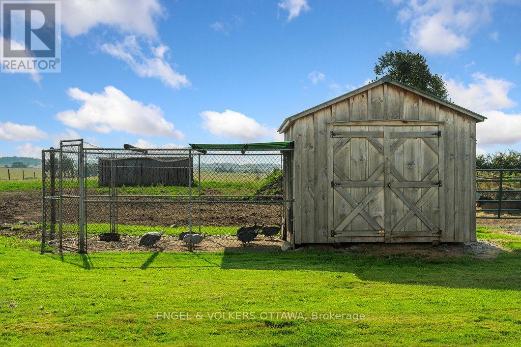 12420 Ormond Road, North Dundas, ON