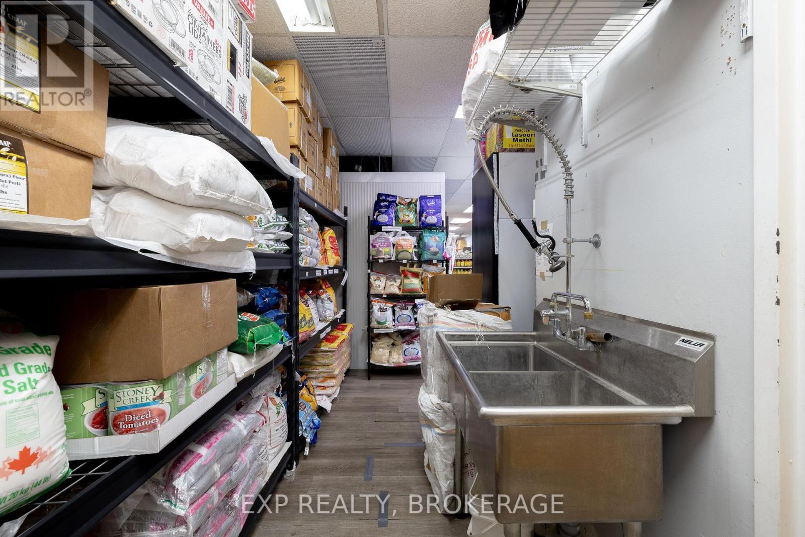 1412 Princess Street, Kingston (West Of Sir John A. Blvd), ON