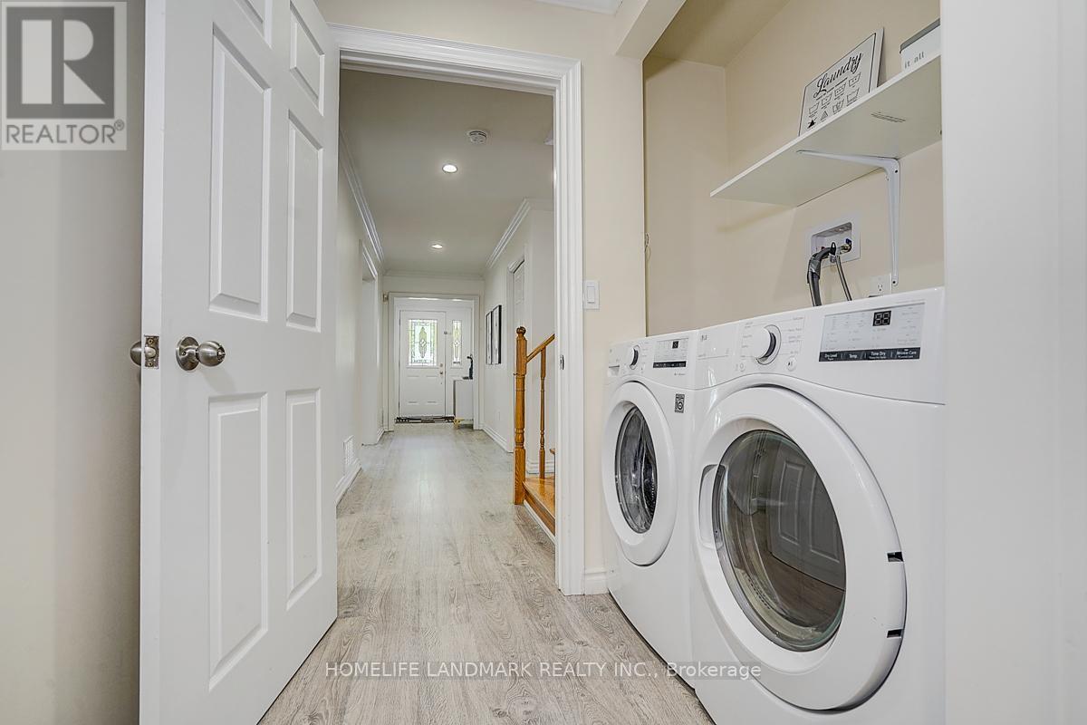89 Whitehorn Crescent, Toronto, ON - Indoor Photo Showing Laundry Room