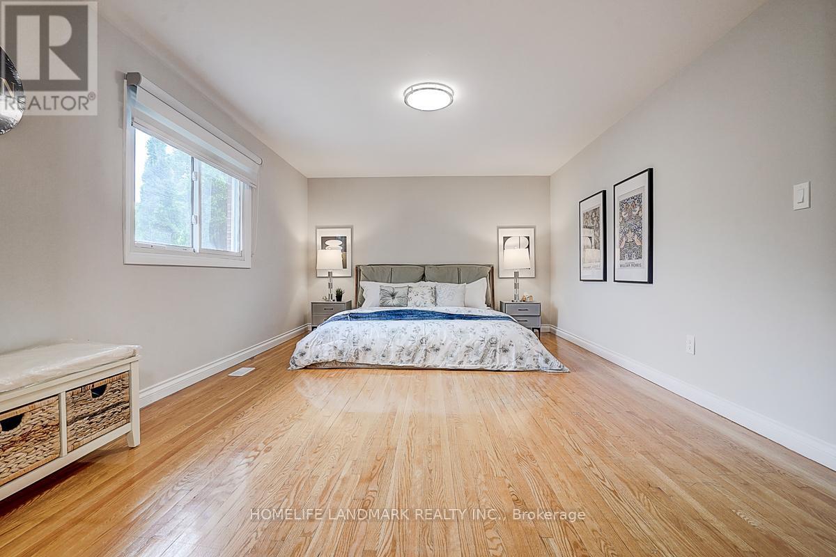 89 Whitehorn Crescent, Toronto, ON - Indoor Photo Showing Bedroom