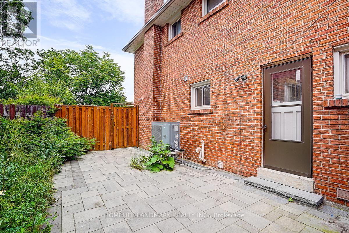 89 Whitehorn Crescent, Toronto, ON - Outdoor With Exterior