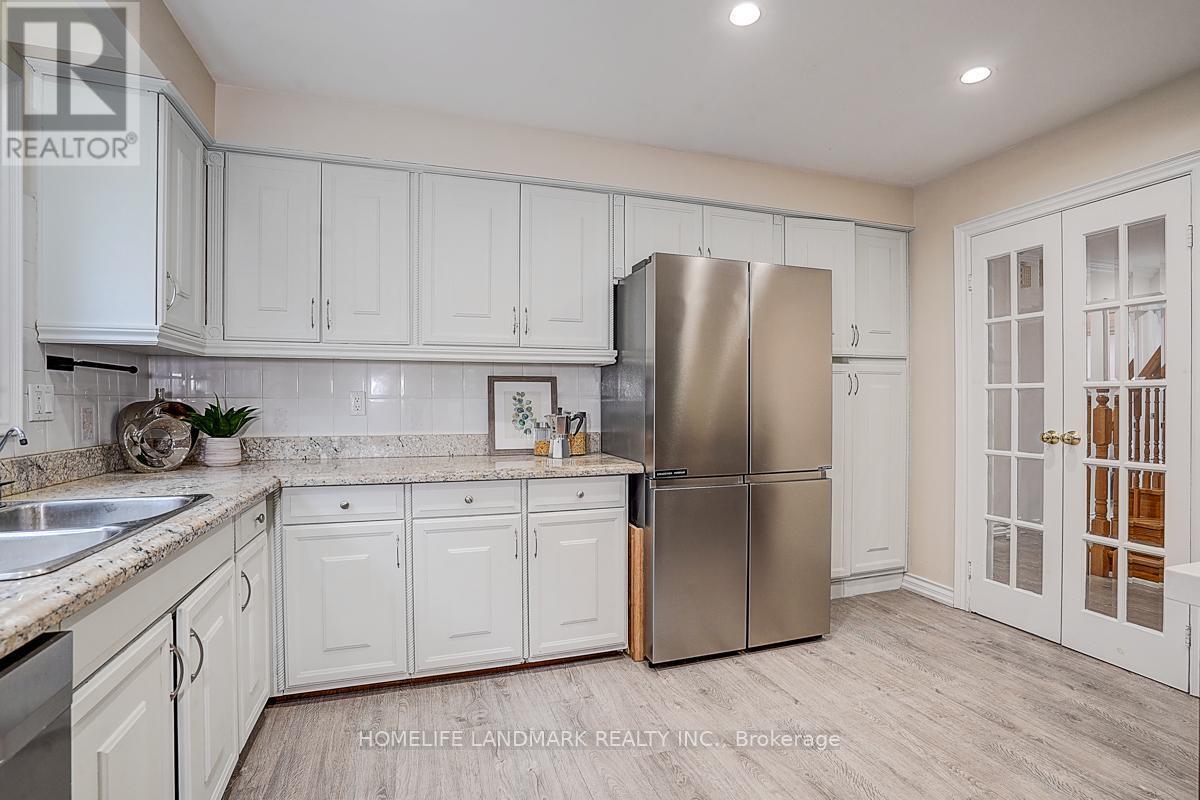 89 Whitehorn Crescent, Toronto, ON - Indoor Photo Showing Kitchen With Double Sink