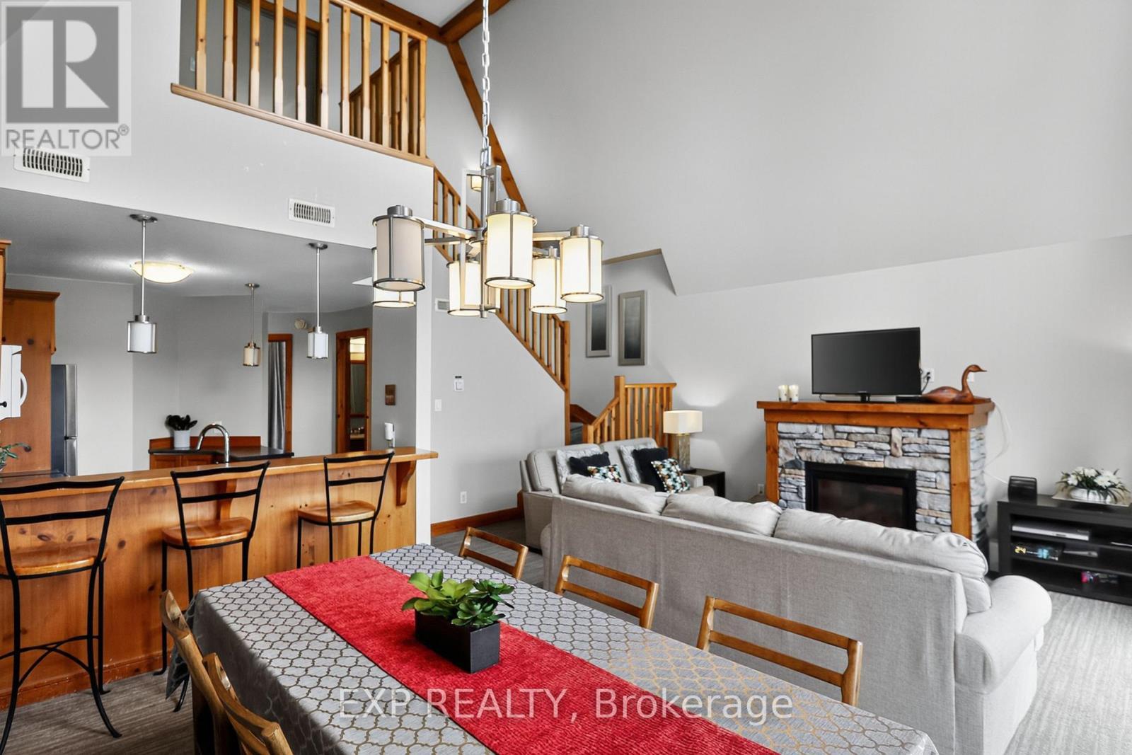 222 - 170 Snowbridge Way, Blue Mountains, ON - Indoor With Fireplace