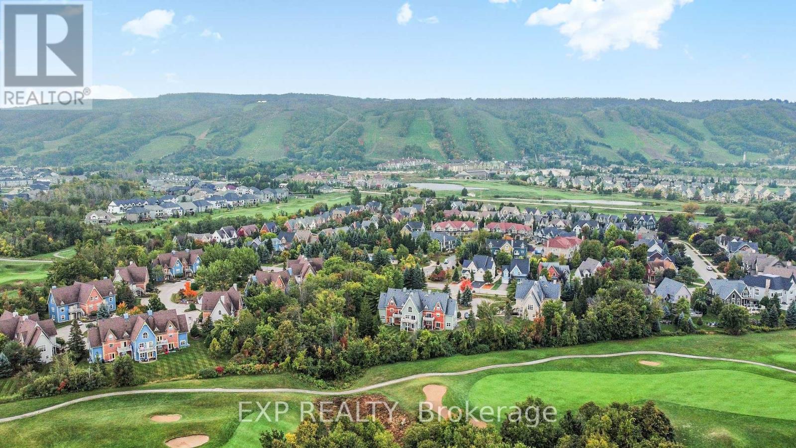 222 - 170 Snowbridge Way, Blue Mountains, ON - Outdoor With View