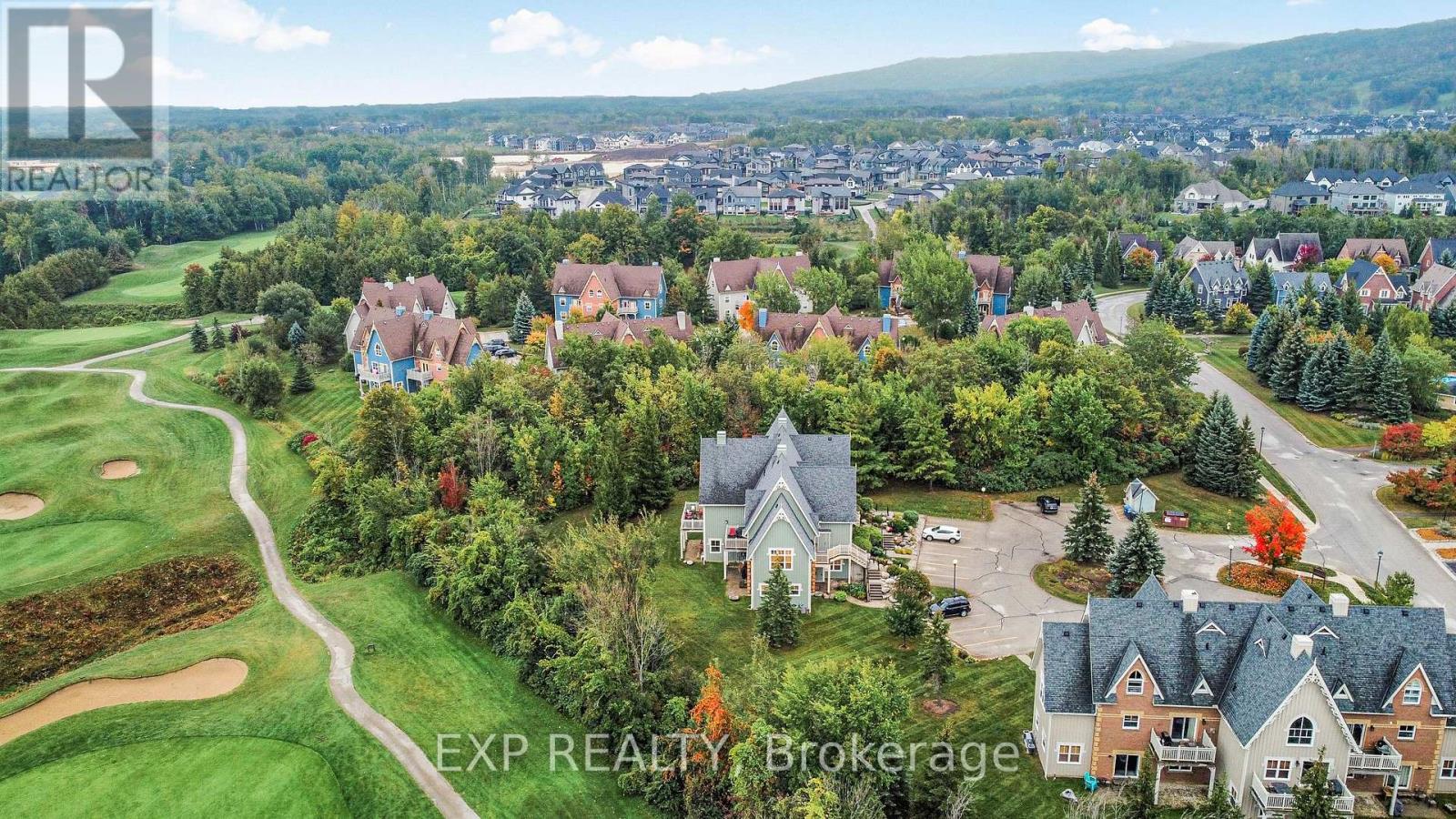 222 - 170 Snowbridge Way, Blue Mountains, ON - Outdoor With View