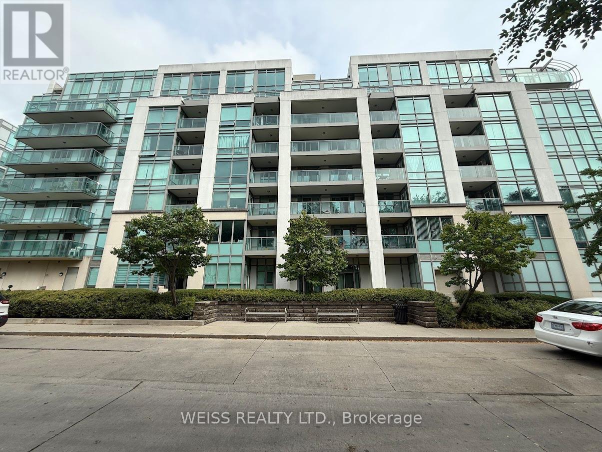 707 - 3830 Bathurst Street W, Toronto, ON - Outdoor With Facade