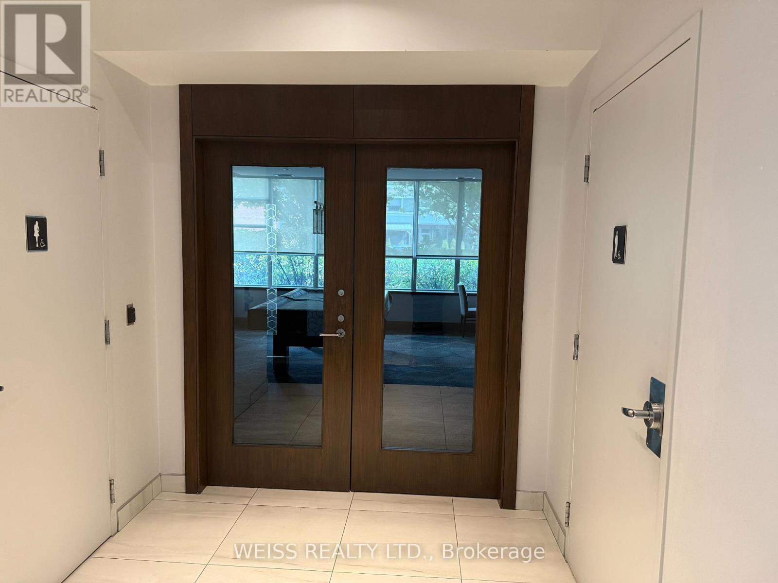 707 - 3830 Bathurst Street W, Toronto, ON - Indoor Photo Showing Other Room