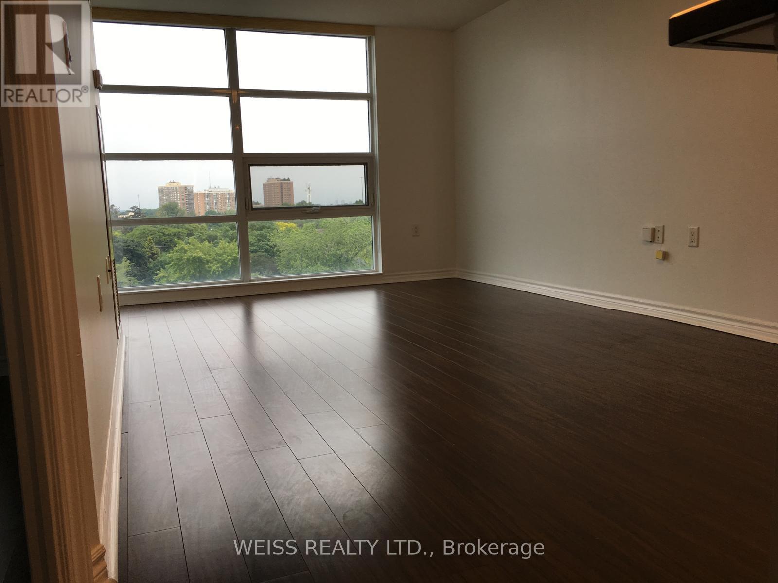 707 - 3830 Bathurst Street W, Toronto, ON - Indoor Photo Showing Other Room