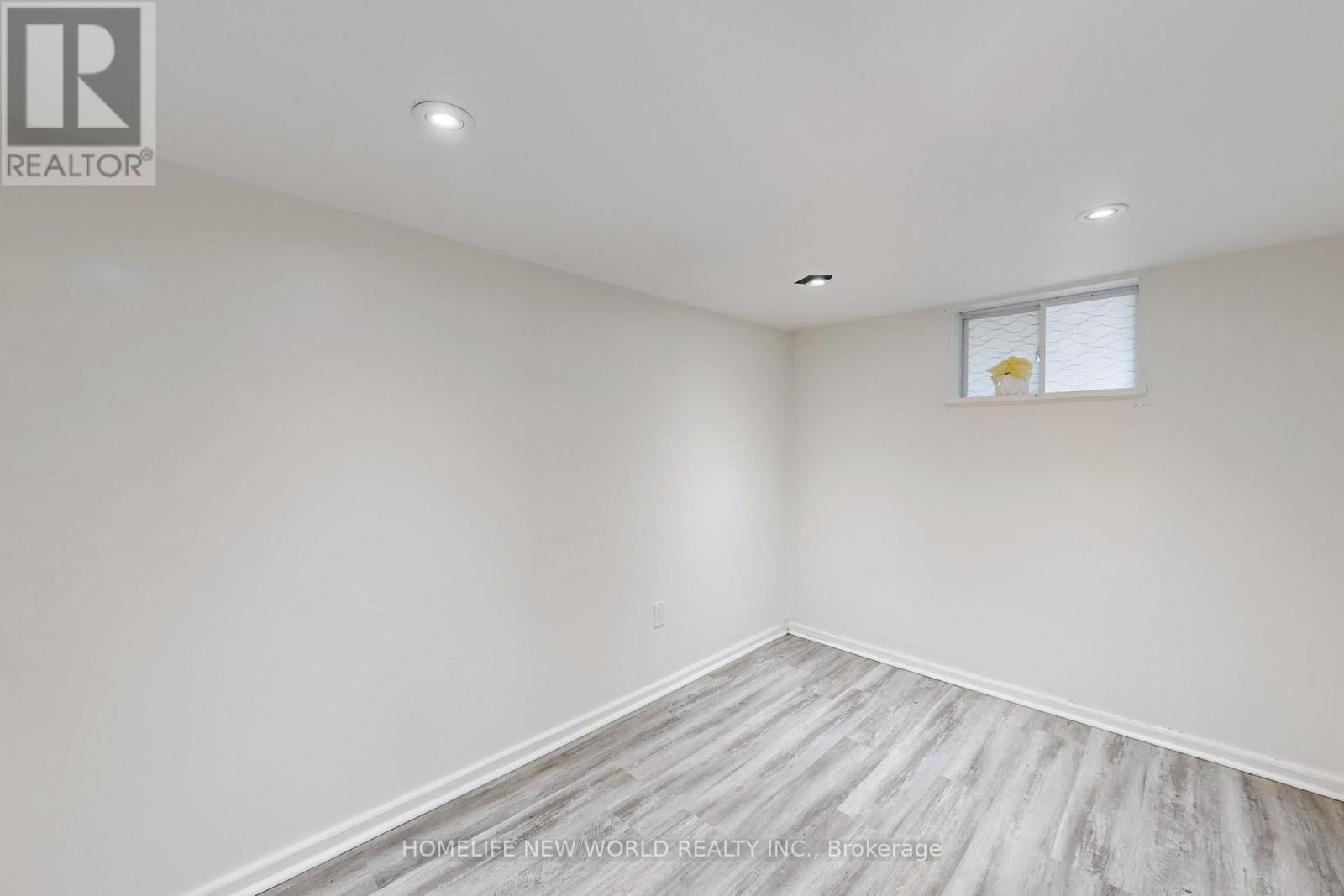 14 Franklin Avenue, Toronto, ON - Indoor Photo Showing Other Room