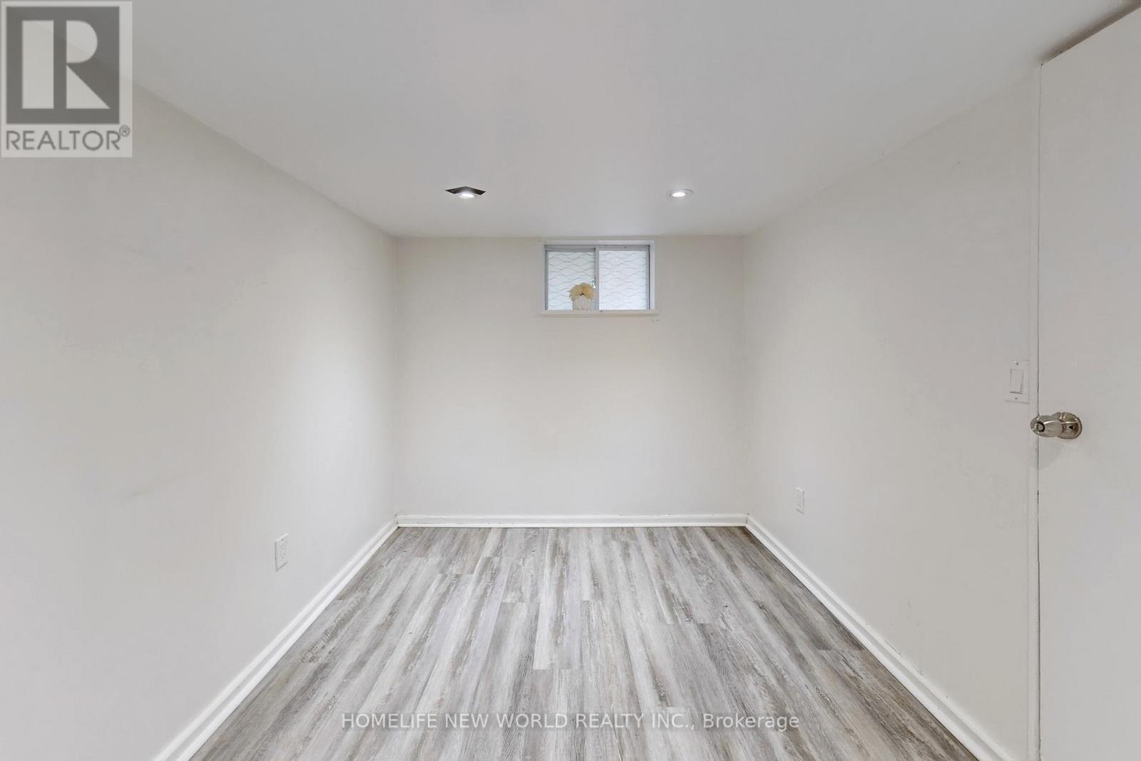 14 Franklin Avenue, Toronto, ON - Indoor Photo Showing Other Room