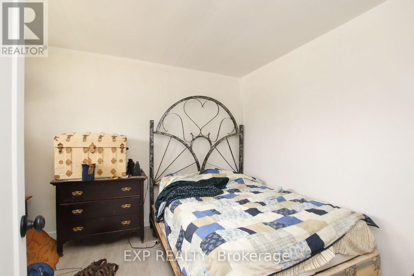 55 Ida Street S, Arnprior, ON - Indoor Photo Showing Bedroom