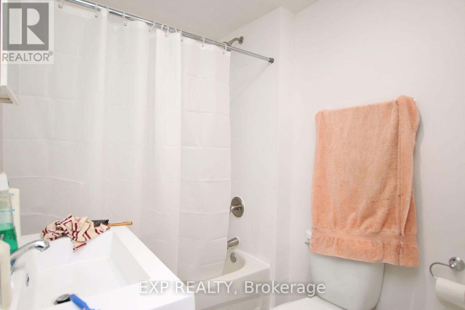 55 Ida Street S, Arnprior, ON - Indoor Photo Showing Bathroom