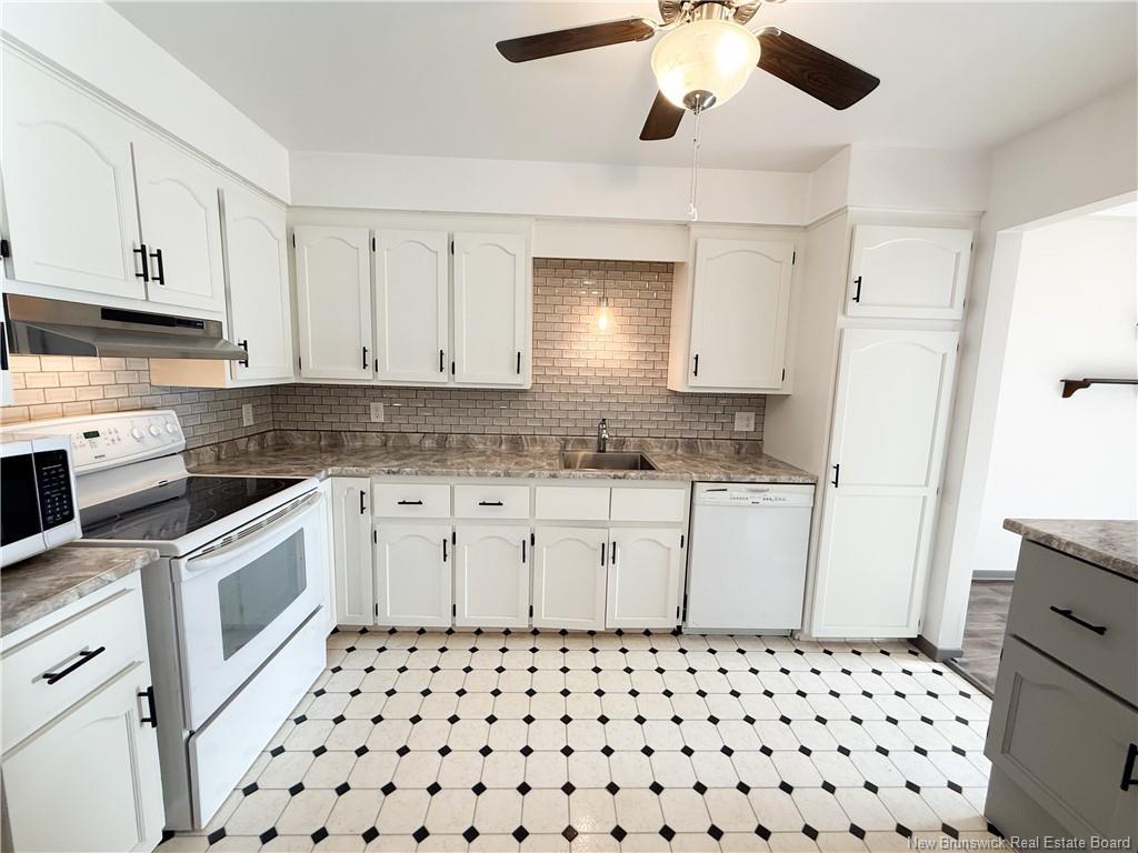 15 Wallace Crt, Sussex, NB