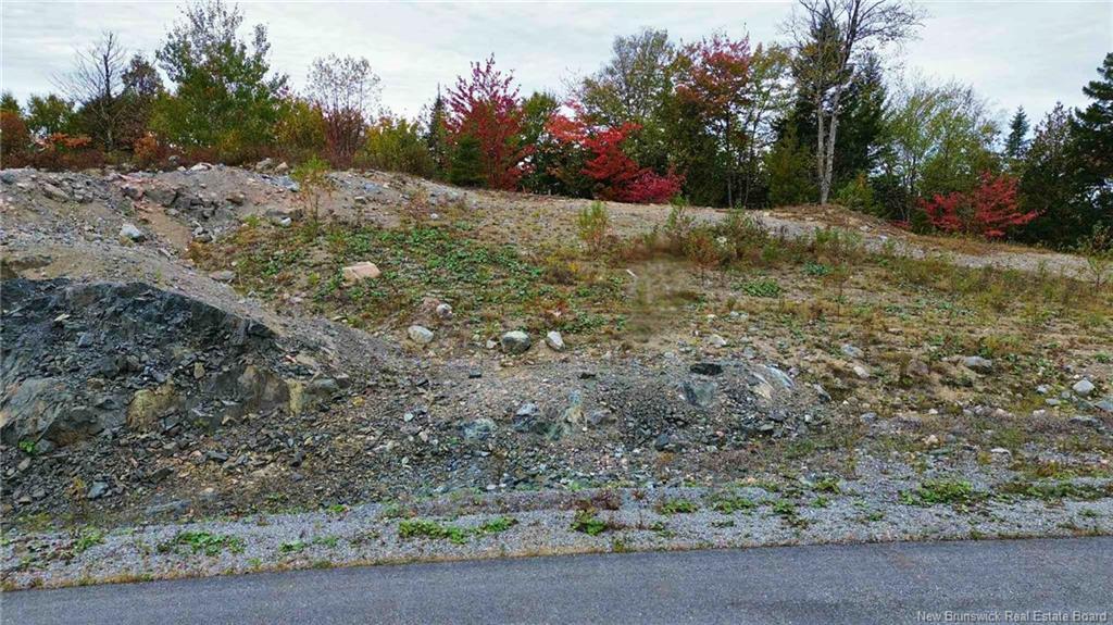 24 Tacoma Dr, Quispamsis, NB