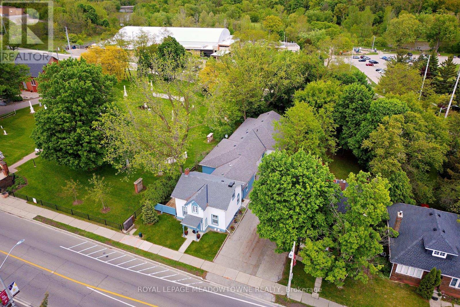 307 Queen Street S, Mississauga, ON - Outdoor With View