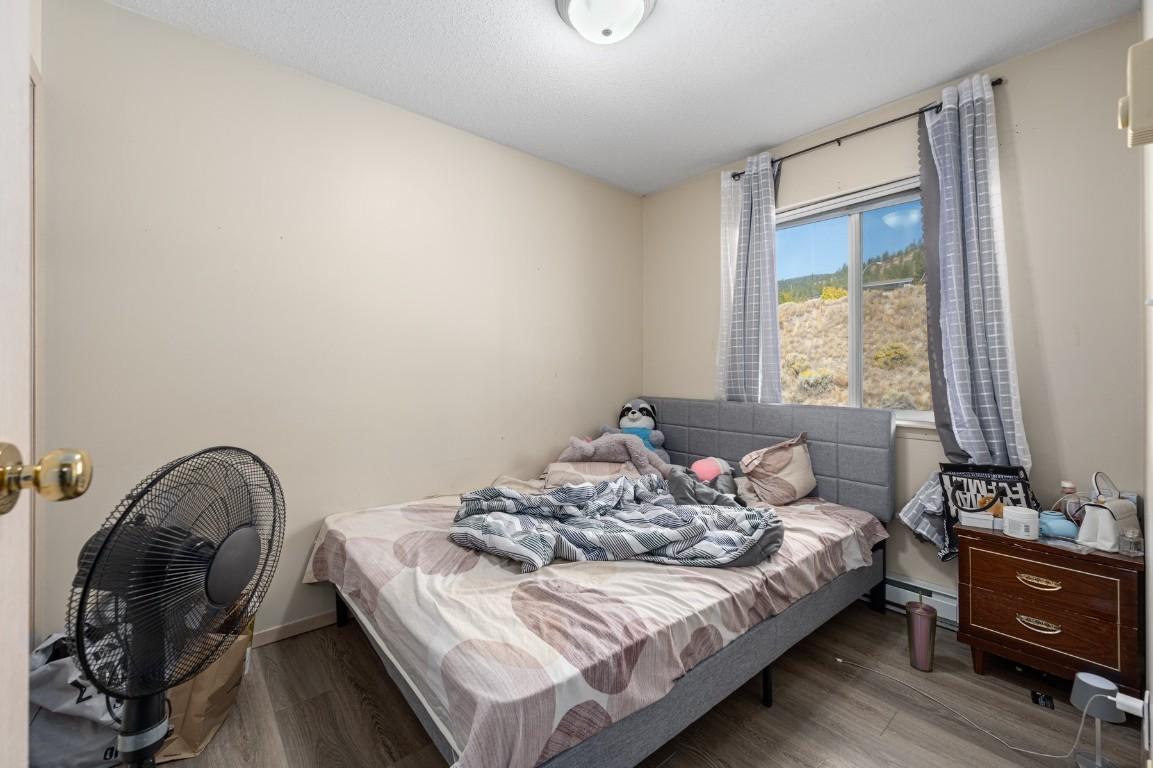 301-2802 Grandview Heights, Merritt, BC - Indoor Photo Showing Bedroom