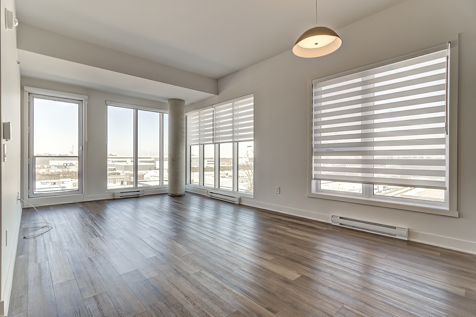 Dining Room - 405-2020 Rue Lucien-Thimens, Montréal (Saint-Laurent), QC - Indoor Photo Showing Other Room