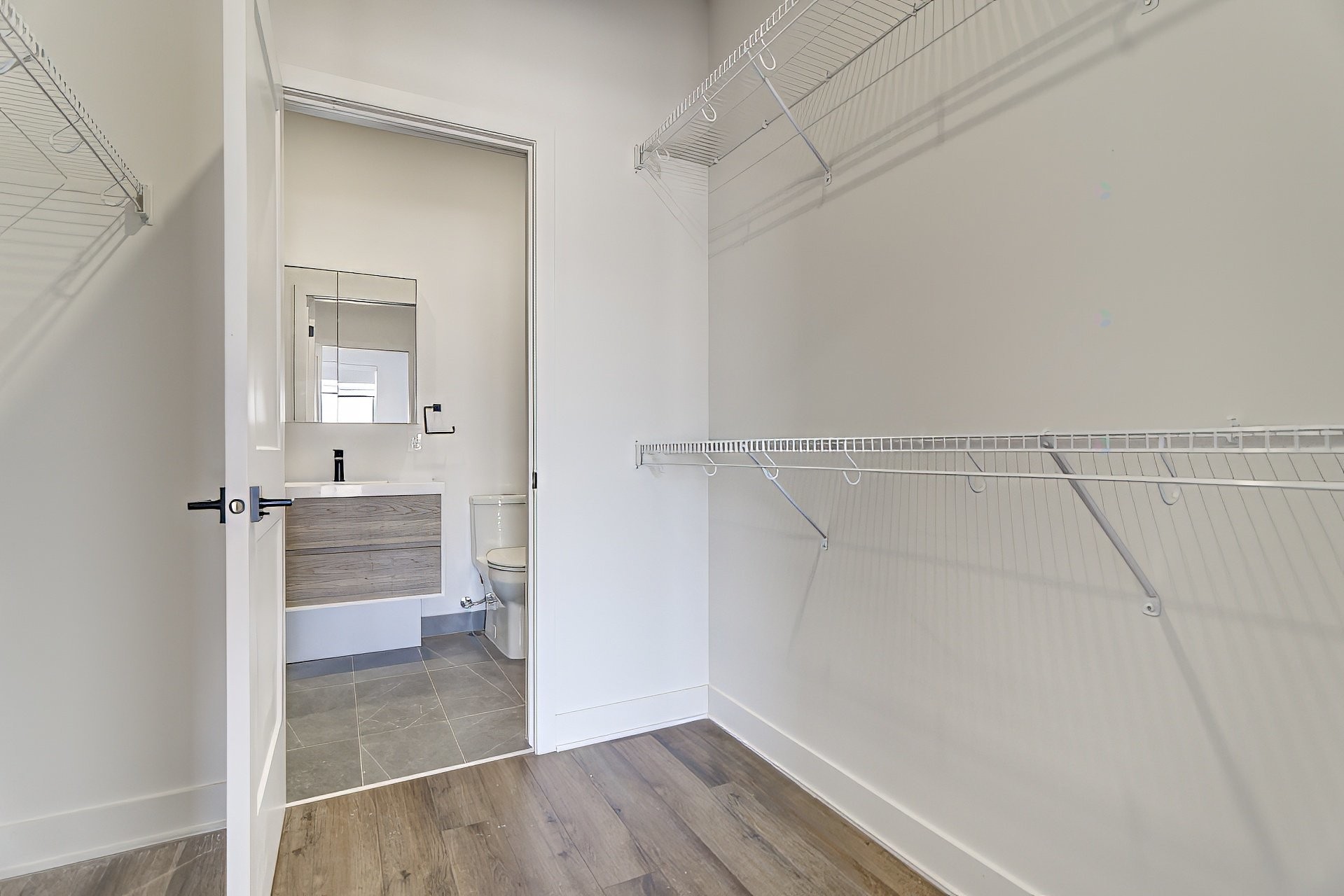 Master Bathroom - 405-2020 Rue Lucien-Thimens, Montréal (Saint-Laurent), QC - Indoor With Storage