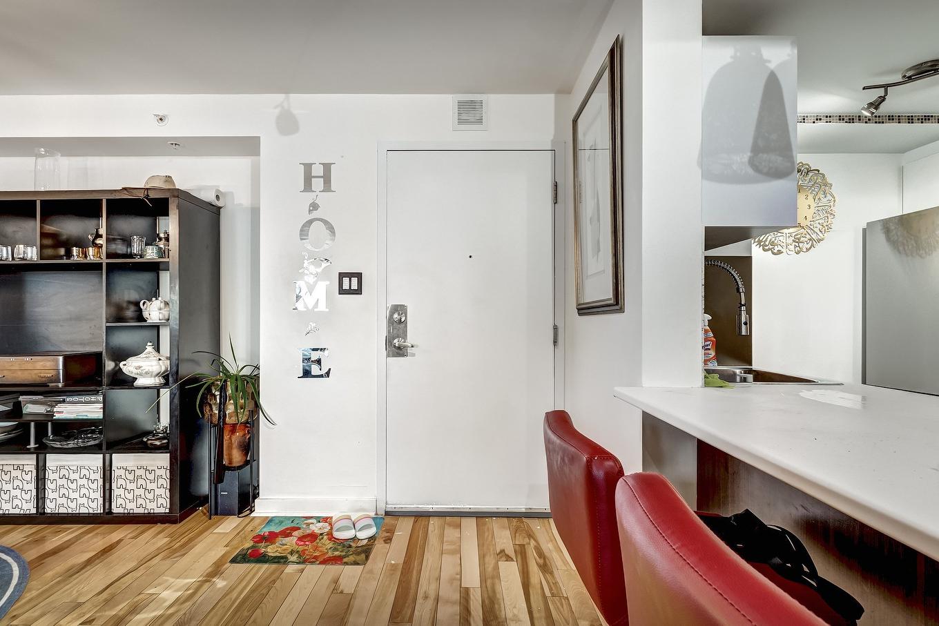 Hall d'entrée/Vestibule - 1010-4650 Rue Jean-Talon E., Montréal (Saint-Léonard), QC - Indoor