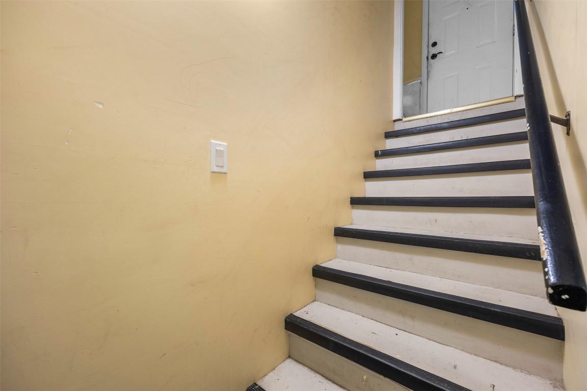 971 Kirkland Place, Kamloops, BC - Indoor Photo Showing Other Room