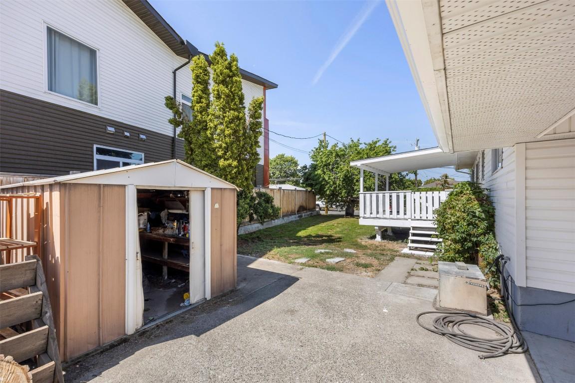 971 Kirkland Place, Kamloops, BC - Outdoor With Exterior