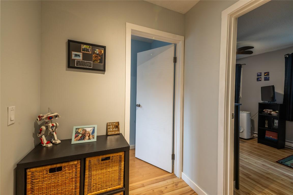 75-1605 Summit Drive, Kamloops, BC - Indoor Photo Showing Office