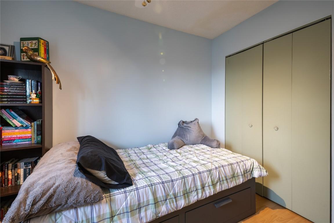 75-1605 Summit Drive, Kamloops, BC - Indoor Photo Showing Bedroom