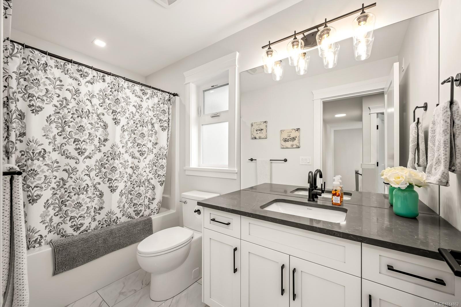 4-2880 Arden Rd, Courtenay, BC