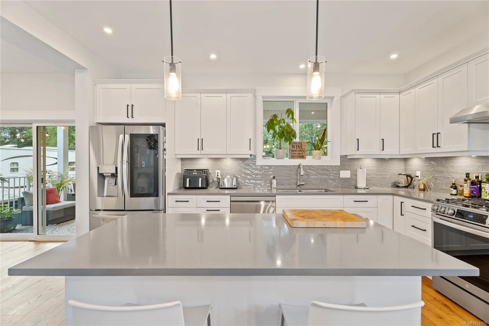 2052 Ernest Lane, Duncan, BC