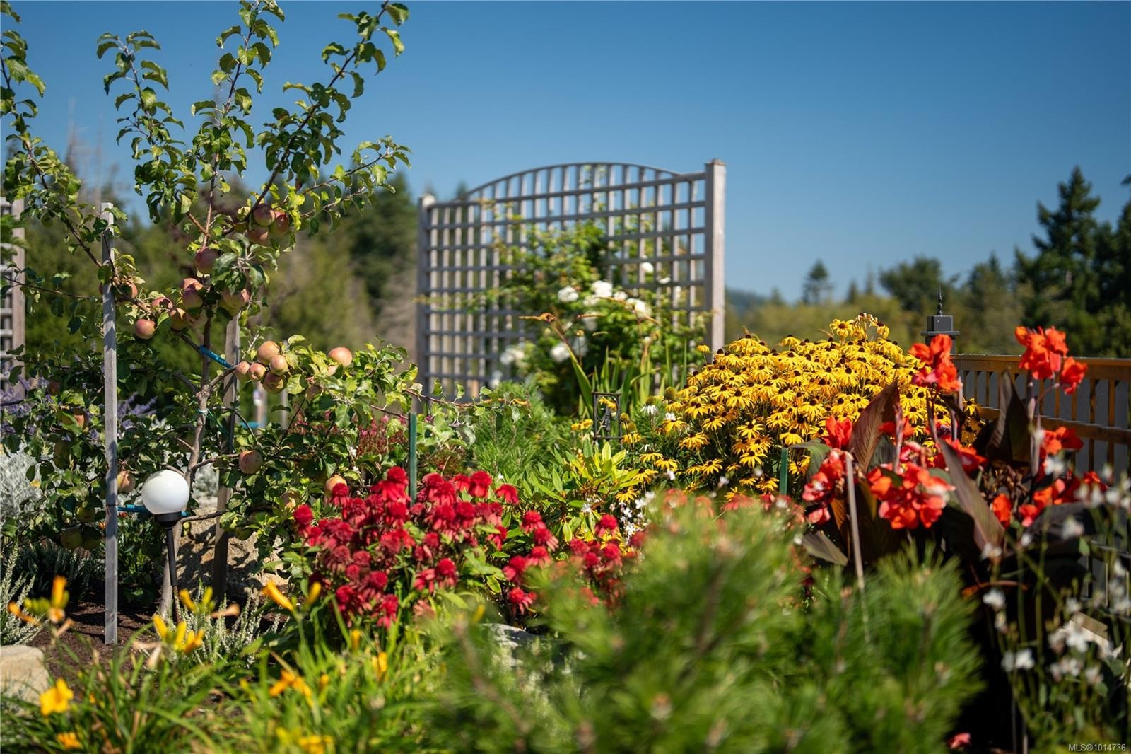 735 Arden Rd, Metchosin, BC