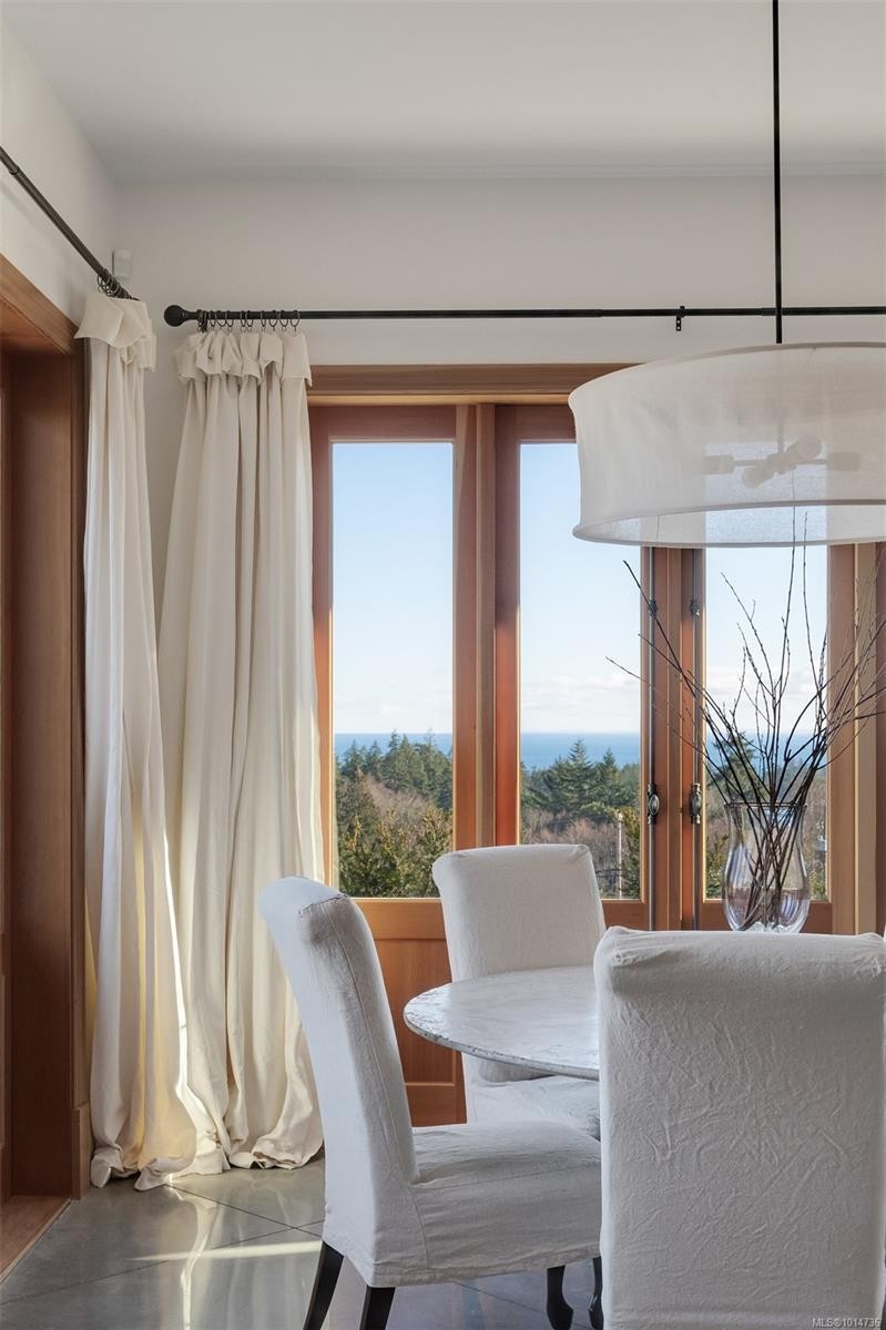 735 Arden Rd, Metchosin, BC