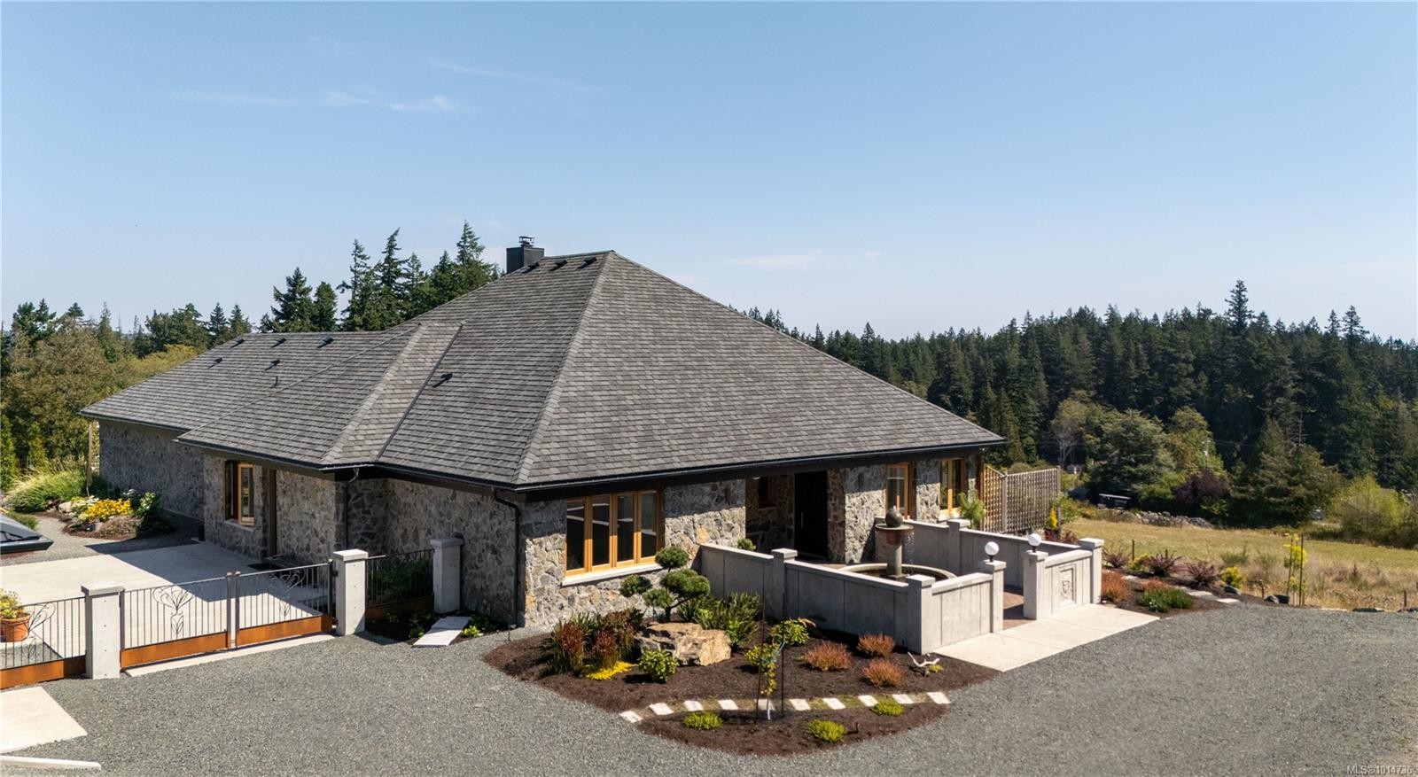 735 Arden Rd, Metchosin, BC