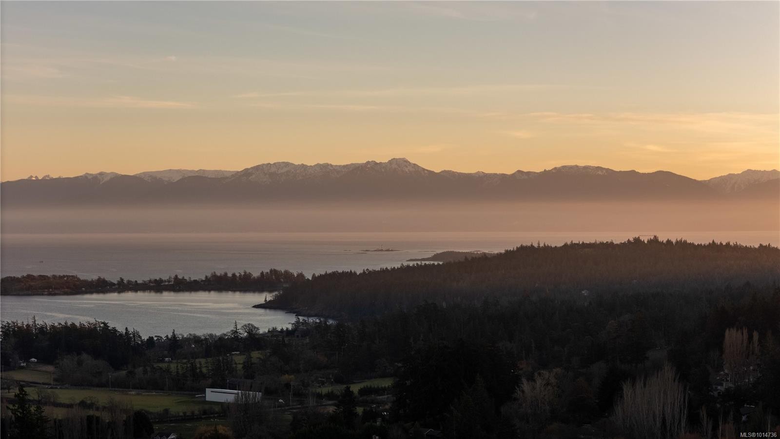 735 Arden Rd, Metchosin, BC