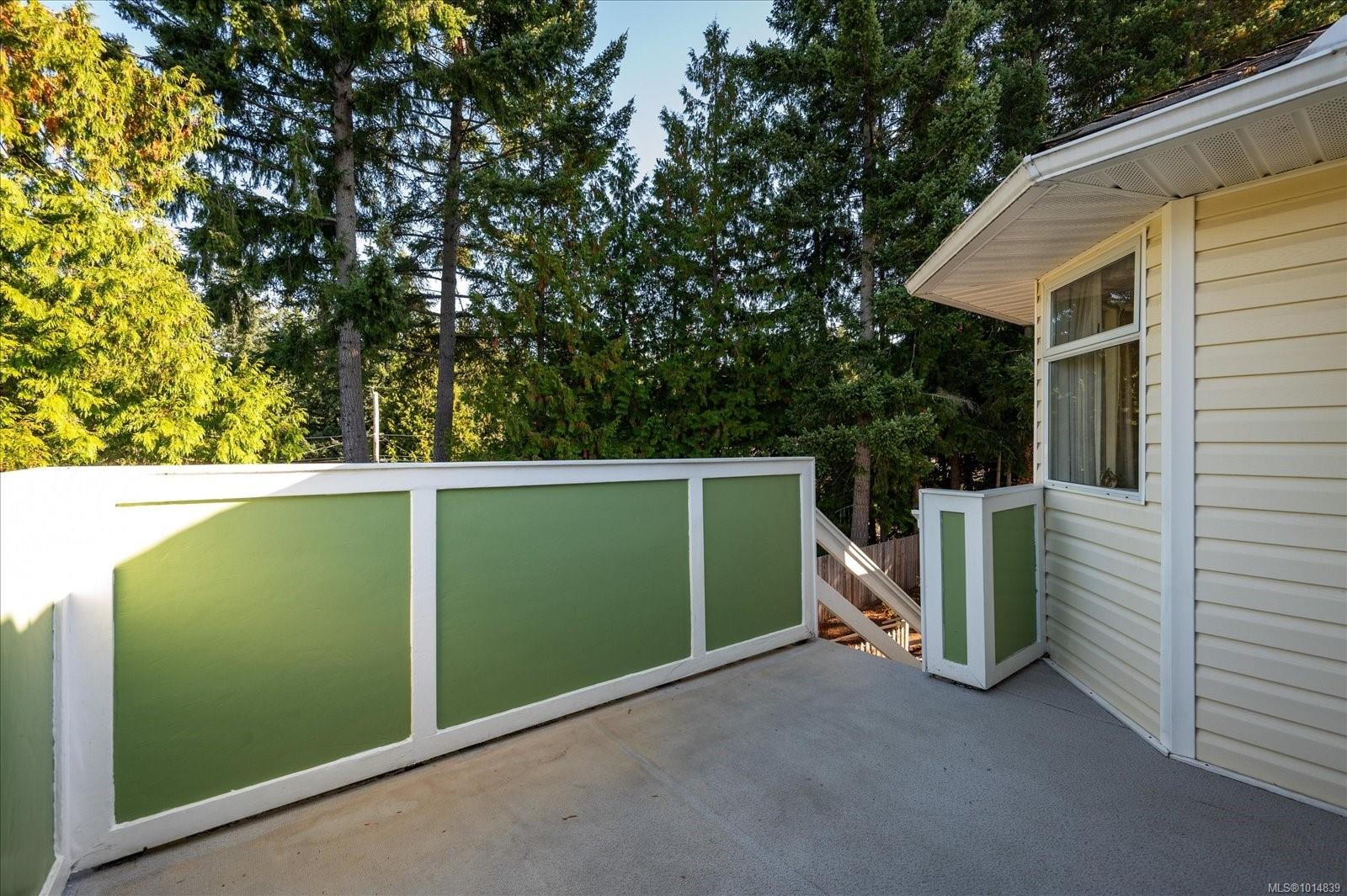 629 Dogwood Rd, Qualicum Beach, BC