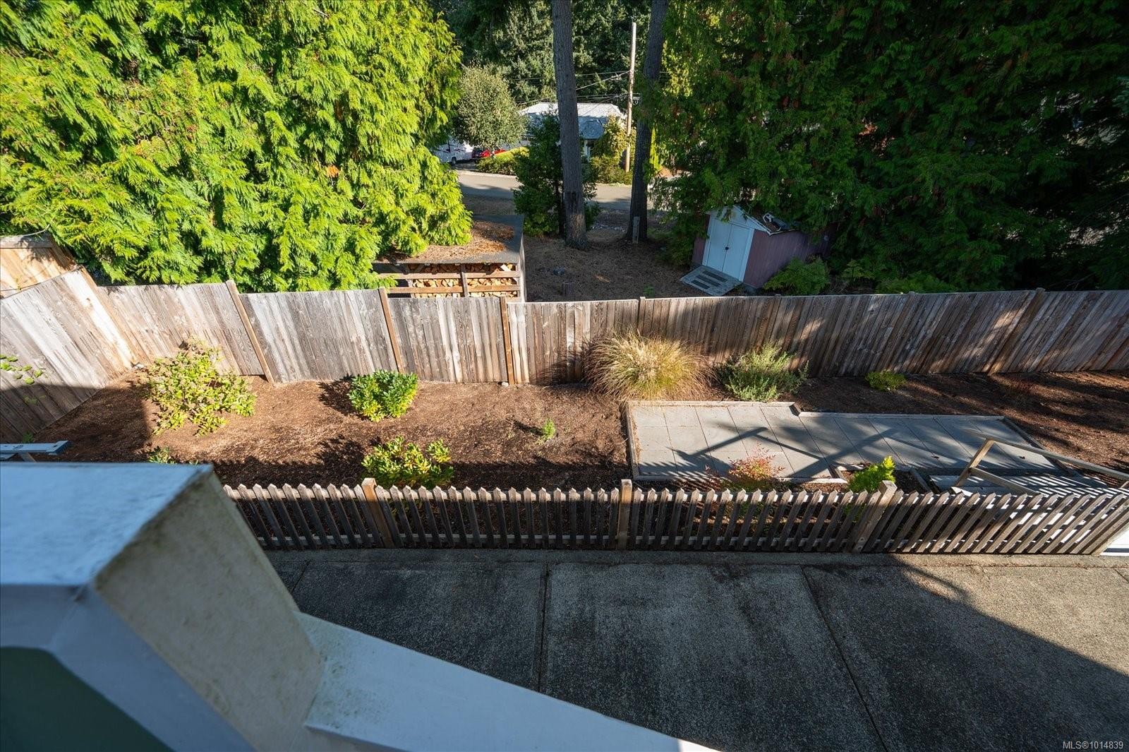 629 Dogwood Rd, Qualicum Beach, BC