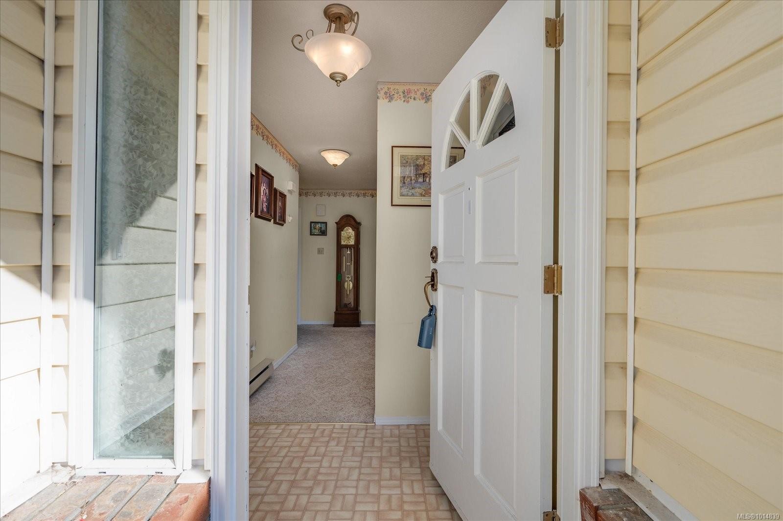 629 Dogwood Rd, Qualicum Beach, BC