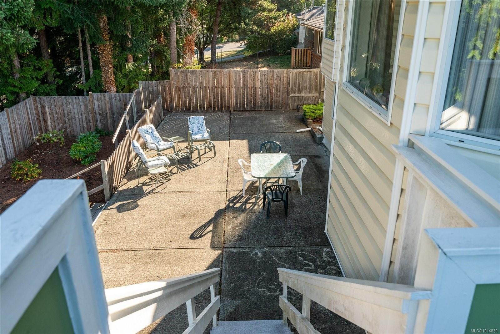 629 Dogwood Rd, Qualicum Beach, BC