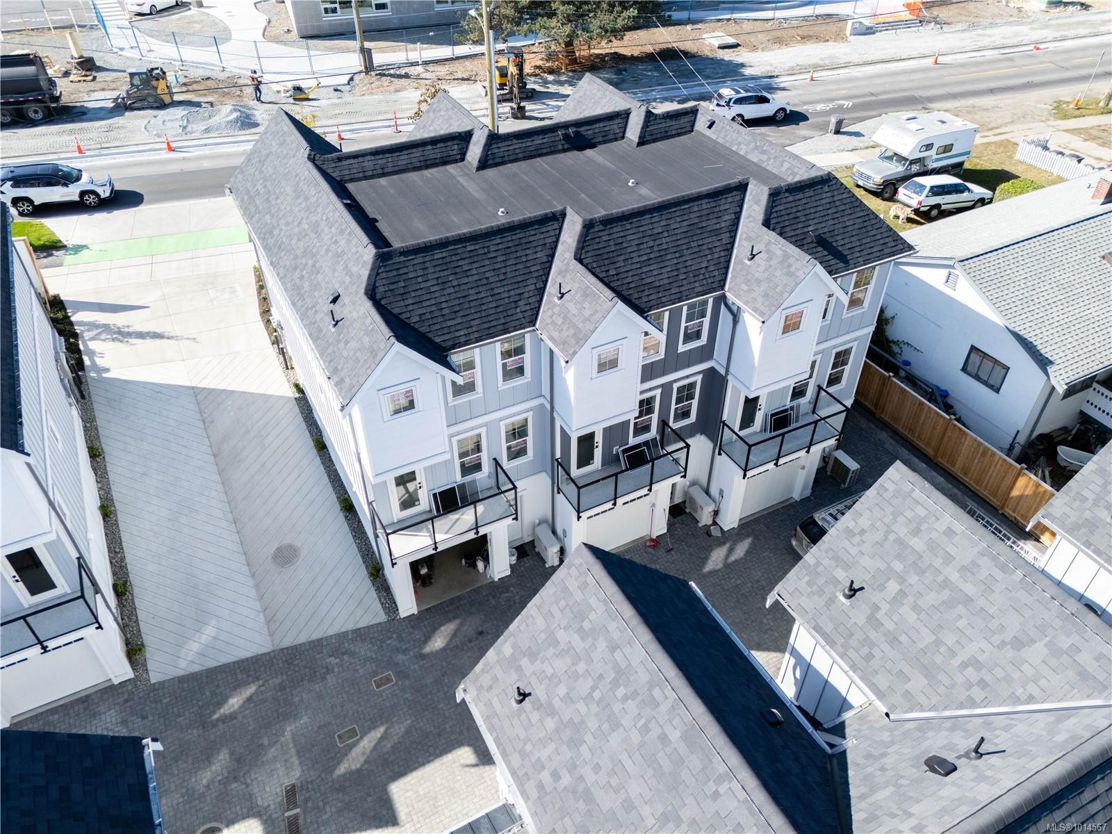 Unit 5-3907 Cedar Hill Rd, Saanich, BC