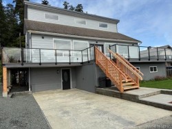 8730 Seaview Dr Port Hardy, BC V0N 2P0